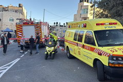 القدس: إصابات بينها حالة خطيرة إثر اندلاع حريق في مبنى سكني ببيت حنينا