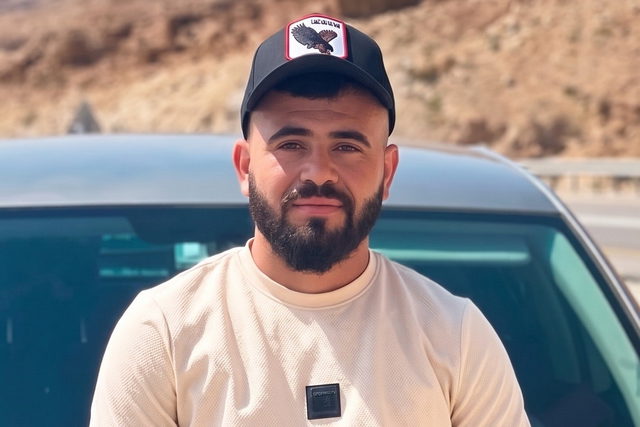 كسر الهدوء النسبي بعد 20 يوماً: مقتل الشاب عامر إبراهيم القرعان وإصابة آخر في جريمة إطلاق نار بكسيفة