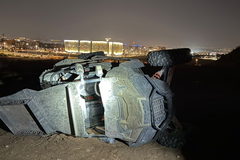 إصابة رجل (45 عاماً) بجراح خطيرة إثر انقلاب "تراكتورون" بالقرب من مفرق "مسوبيم"