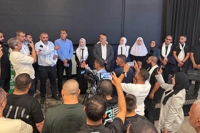مؤتمر عام الموحدة ينتخب قائمة مرشحيها ويفوّض اللجنة التنفيذية باستكمال القائمة وإقرار التحالفات مع مستقلين, بمشاركة 1050 عضوًا في أكبر مؤتمر عام لحزب عربي