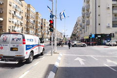 حيفا: إصابة عامل (24 عاماً) بجروح خطيرة إثر سقوطه من علو