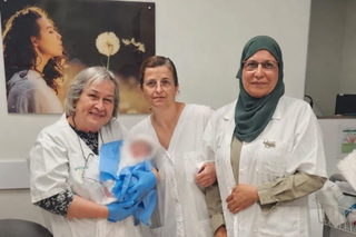 في طريقها إلى المستشفى.. ولادة مفاجئة في مركز كلاليت التخصصي في طمرة