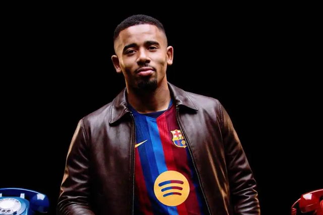 برشلونة يعلن رسميًا ضم غابرييل جيسوس من آرسنال