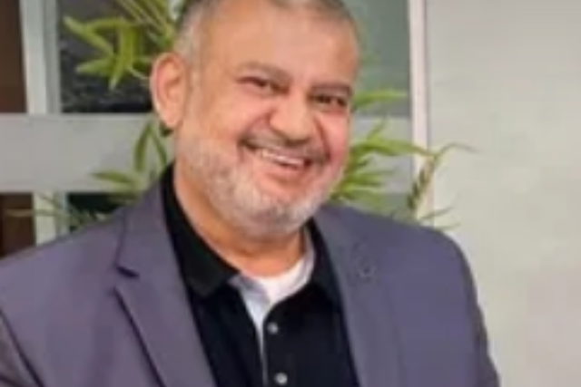 رئيس كتلة القائمة العربية الموحدة النائب وليد طه يتهم الرفاق في الجبهة بتعطيل جهود تشكيل رباعية مشتركة ويطالبهم بالإسراع عن إعلان تشكيل ثلاثية مع التجمع والعربية للتغيير لعدم العودة على مشهد خلاف الدقيقة الـ90 وخروج التجمع في قائمة مستقلة