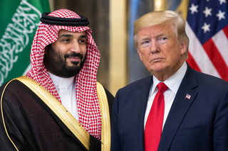 بن سلمان يطلب تدخلًا عسكريًا أمريكيًا.. وترامب يرفض  ويضع باب المندب أولوية