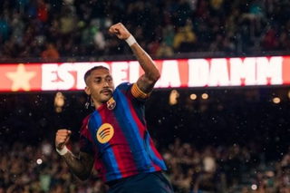 برشلونة يستعرض عضلاته بفضل هاتريك رافينيا وقذائف كانسيلو