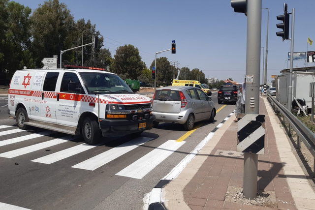 إصابة شاب بجراح حرجة جراء حادث دراجة نارية على شارع 8556 قرب الكمانة