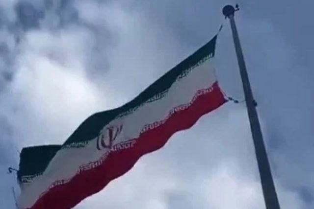 التلغراف: تحقيق بريطاني في احتمال ضلوع إيران في مخطط لاستهداف قاعدة تضم قوات أمريكية