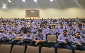 "يوم انكشاف للتطوع" لطلاب الصفوف العاشرة