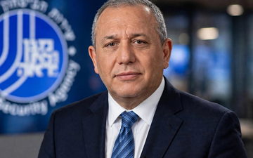 الشاباك لن يوفر حراسة أمنية لآيزنكوت.. ورئيس الجهاز يصادق على إجراءات بديلة لرؤساء الأحزاب
