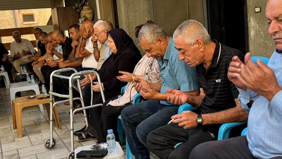 بلدية سخنين واللجنة الشعبية تزوران أهالي شهداء هبة القدس والأقصى