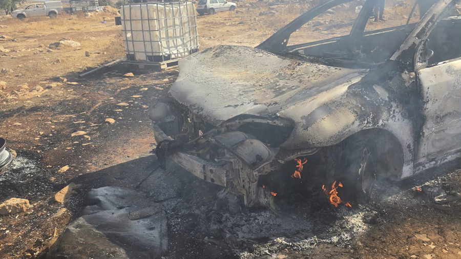 تحييد شاب من الضفة بشبهة محاولة تنفيذ عملية طعن وإضرام النار في مركبة.. الجيش الإسرائيلي يعلن ملاحقة مشتبه آخر