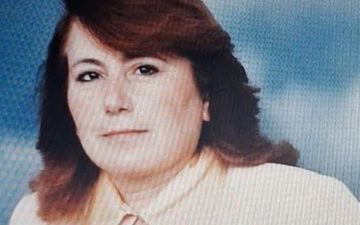 موشحات       دَواكِ من دونِ غرامَه
