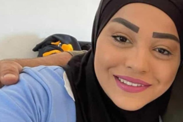 السجن 22 و17 و15 عامًا لأفراد من عائلة آية أبو حجاج بعد إدانتهم بقتلها في اللد عام 2023