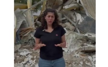 رولا داوود خلال زيارتها لقرية ضحيّة  في النقب: "لدينا القوّة والمسؤولية لإرسال بن غفير المجرم والعنصري للبيت عن طريق التصويت في 27/10”