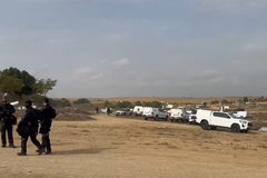 هدم مسجد وأكثر من 70 منزلًا قرب رهط.. الموحدة والمشتركة تستنكران وتحذّران من سياسات التهجير