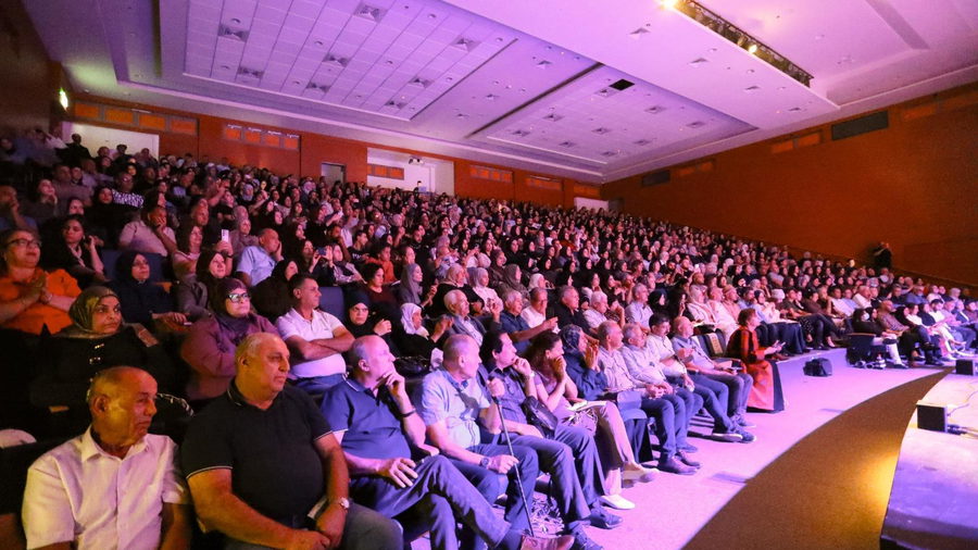 نجاح اسطوري وعبقري "لمهرجان الوفاء" بشقيه في كفر قرع: تكريم عظيم للأيقونة مارسيل خليفة وتخليدٌ بارزٌ لروح الفنان شفيق كبها