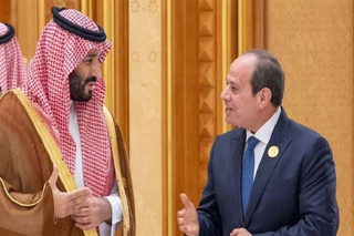 السيسي يطالب البرلمان المصري بجلسة طارئة لتفويض الجيش بالدفاع عن السعودية.. ويؤكد: 2030 نهاية ولايتي الرئاسية