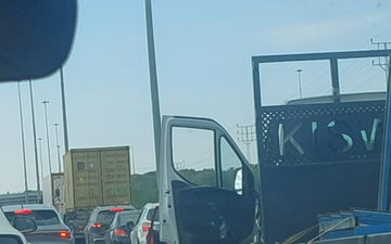 مظاهرة للحريديم احتجاجًا على اعتقال متهرّبين من الخدمة العسكرية.. إغلاق شارع 4 بالاتجاهين والشّرطة تتوعّد