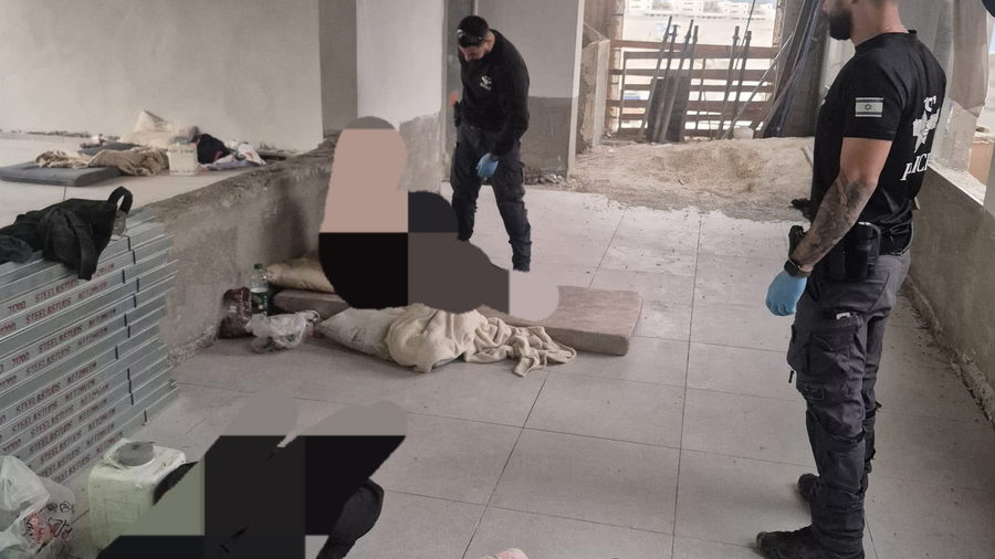مداهمات في كريات آتا والمنطقة: اعتقال 5 عمال من دون تصاريح وإصابة شرطي بدهس دراجة نارية