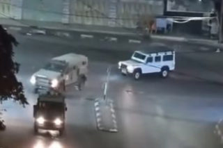 الجيش الإسرائيلي يطالب سكان منطقة الجلدة في الخليل بإخلاء منازلهم الليلة عبر مكبرات الصوت، وسط الإعلان عن بدء عملية عسكرية في المدينة