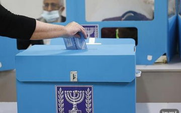 رئيس لجنة الانتخابات يطلب ردّ نتنياهو والمستشارة القضائية بشأن اجتماعه المرتقب مع مفوّض الشرطة