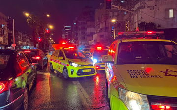حيفا: إصابة امرأة وسائق دراجة نارية بجراح خطيرة إثر حادث طرق