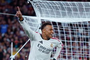 ريال مدريد يحسم الكلاسيكو بثنائية مبابي ويلحق أول هزيمة ببرشلونة
