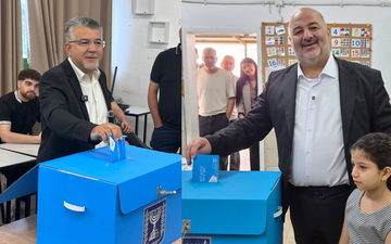 رؤساء القوائم يدلون بأصواتهم وسط مشاركة واسعة من جمهور الناخبين