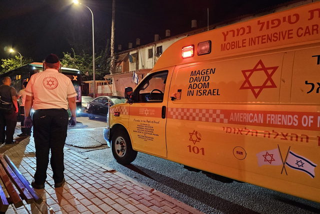 بئر السّبع: إصابة 3 نساء ببجروح متوسّطة وطفيفة بحادث دهس