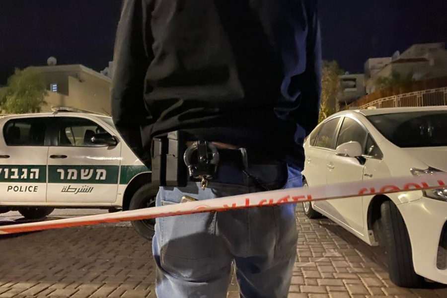 عرابة: مقتل معروف يحيى كناعنة (47 عامًا) إثر تعرضه لإطلاق نار أثناء توجهه إلى عمله