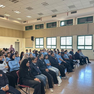 بلدية كفر قرع تنظم يومًا صحيًا لسفراء الصحة في المدارس الإعدادية لتعزيز الوعي ونمط الحياة الصحي