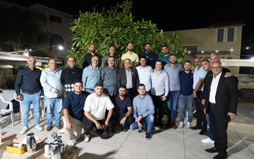 وفد موسّع من العربية للتغيير يهنّئ النائب أحمد فاروق دراوشة في بيته بقرية إكسال